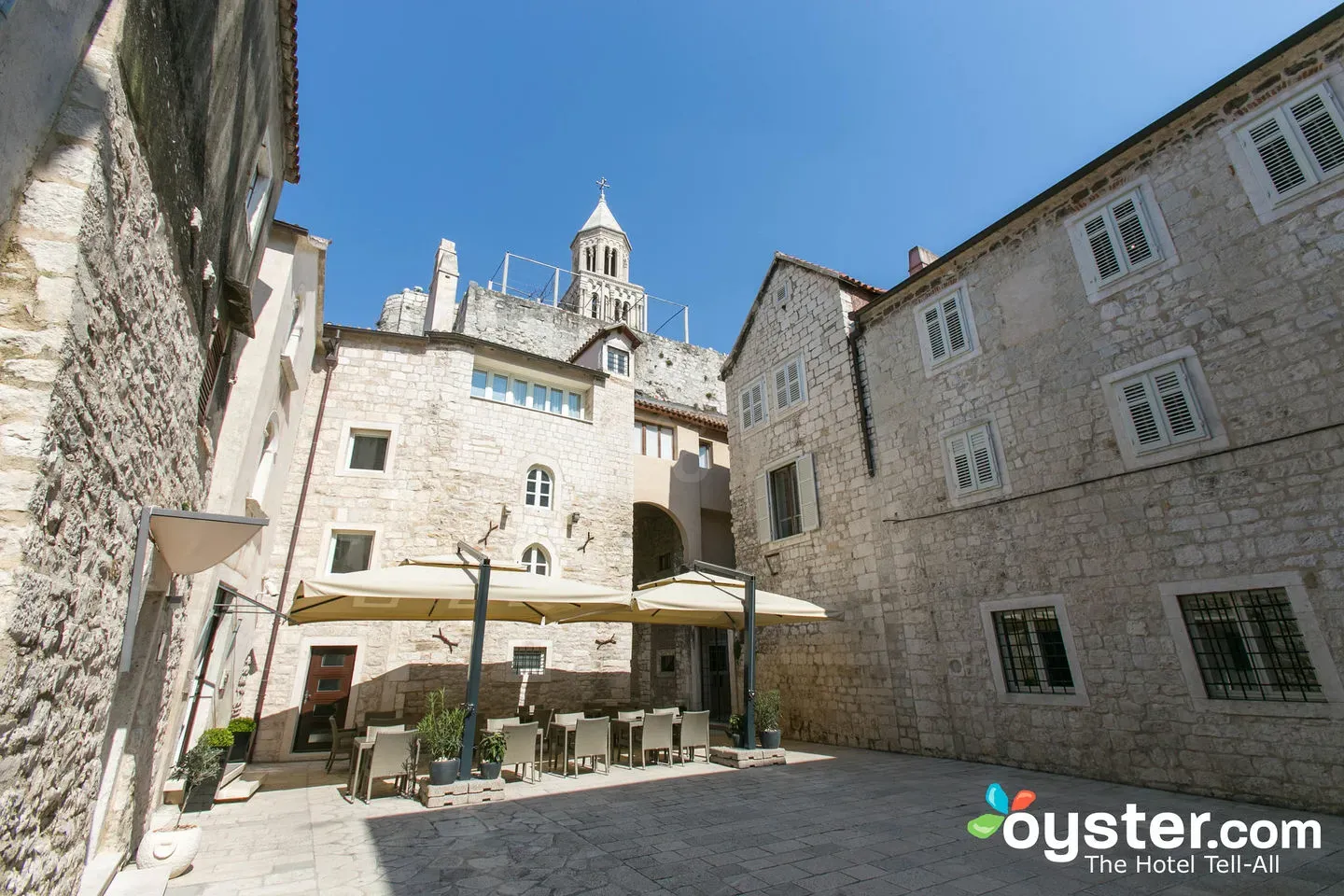 hotel-vestibul-palace-review-what-to-really-expect-if-you-stay